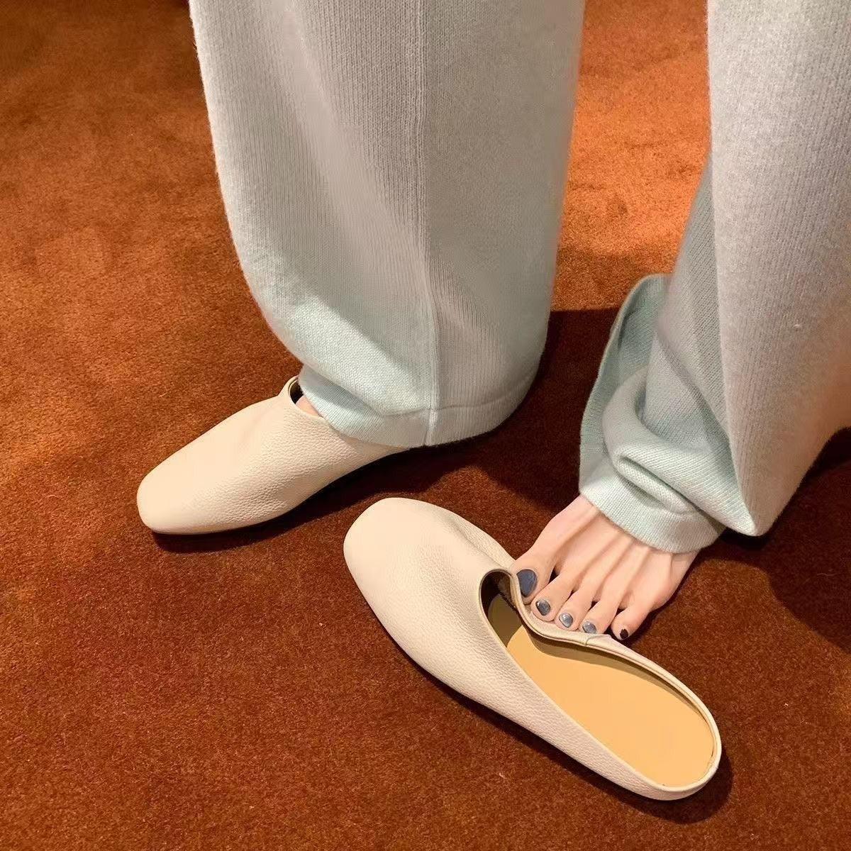 Mules de piel muy suave para mujer, zapatos planos versátiles de uso diario