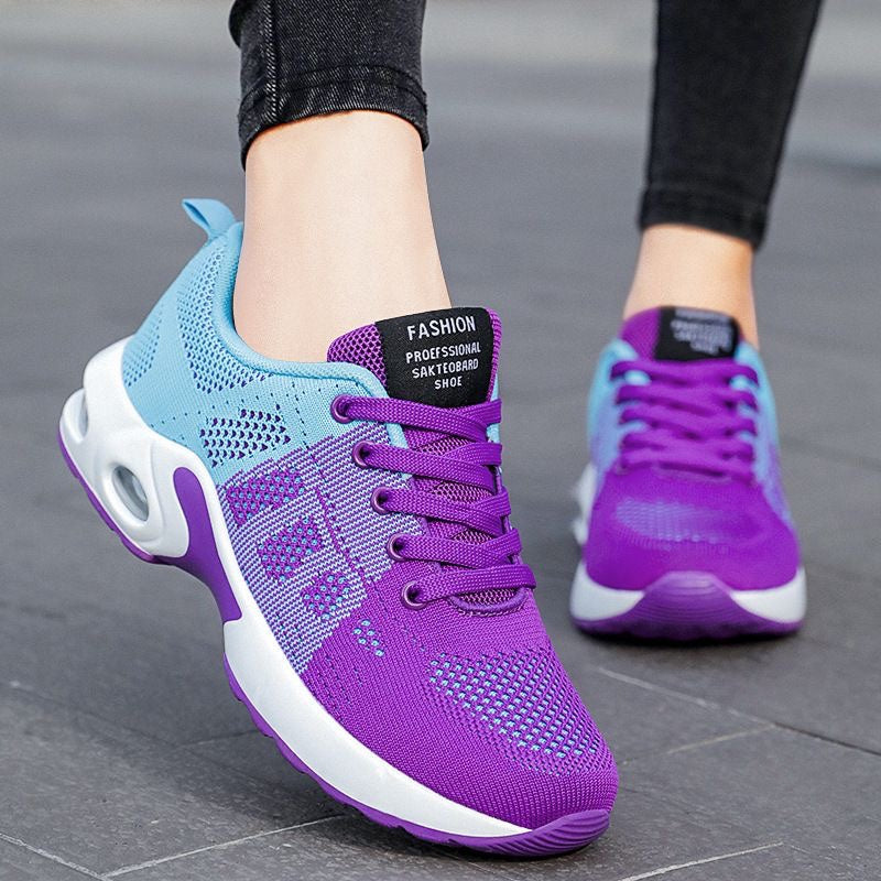 Zapatillas deportivas de mujer en color de contraste