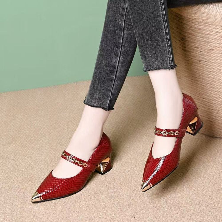 Zapatos punta fina con tacón ancho