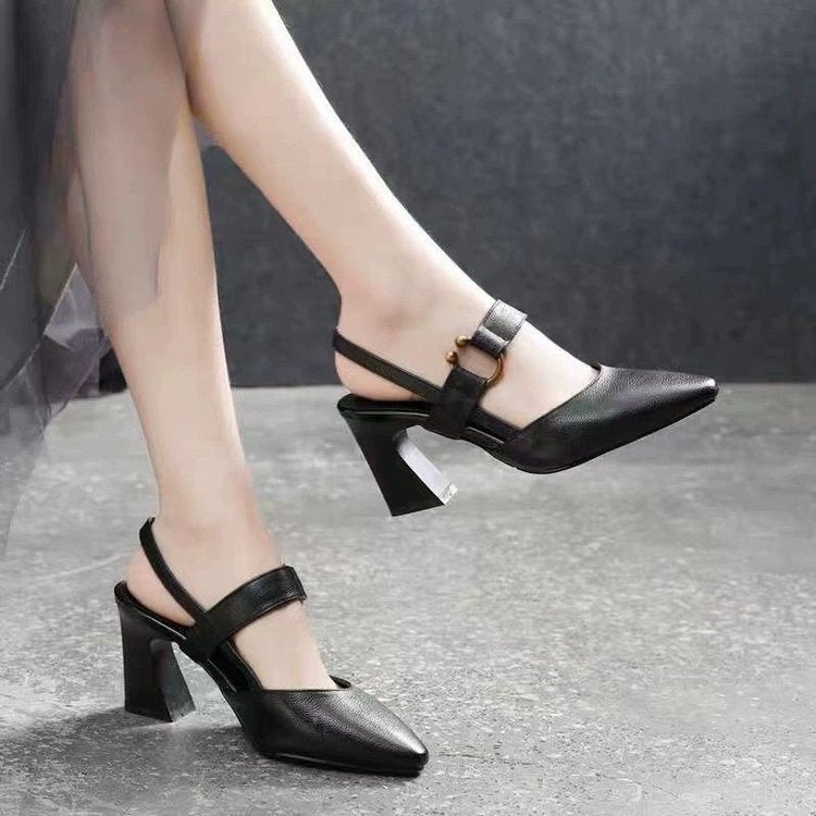 Sandalias de tacón alto con hebilla