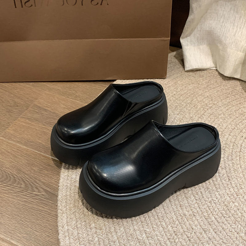 Zapatos de plataforma de piel con puntera cerrada