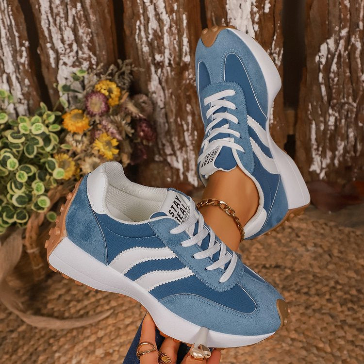 Zapatillas retro con bloques de color