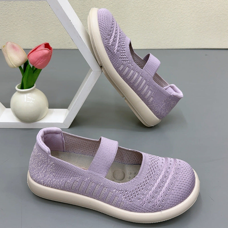 Zapatos de malla con cordones y rayas verticales