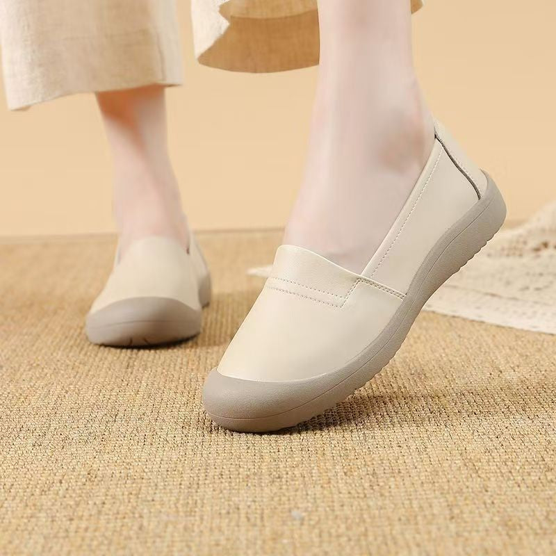 Nuevos zapatos de piel ligeros con suela gruesa que pueden aumentar la estatura.