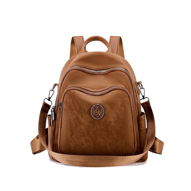 Nueva mochila femenina elegante y versátil.