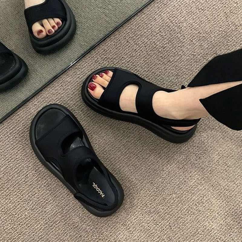 Nuevas sandalias deportivas de suela gruesa