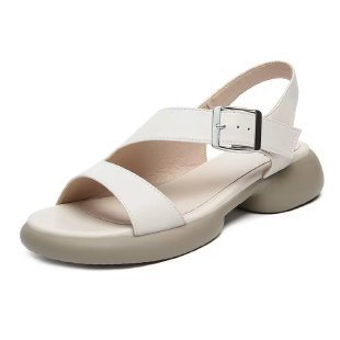 Sandalias con tiras cruzadas y punta abierta