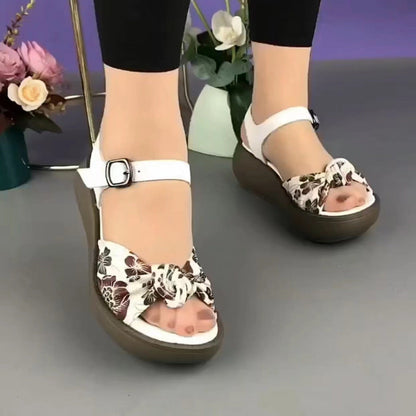 Sandalias de tiras de estilo retro (de cuero)