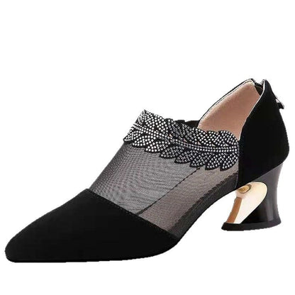 Tacones altos calados