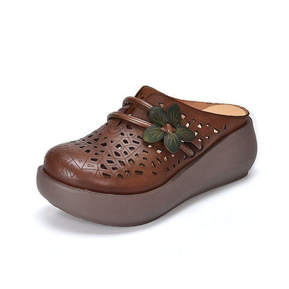 Sandalias retro perforadas