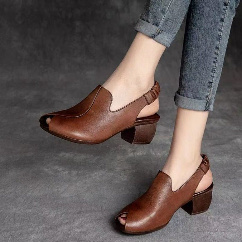 Zapatos de tacón de cuña con punta abierta