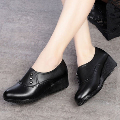 Zapatos de plataforma de cuero estilo británico, modelo 2025.