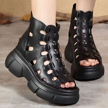 Con botas Martin para mujer