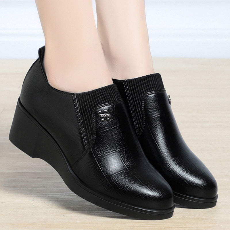 Zapatos de plataforma de cuero genuino nuevos de 2025