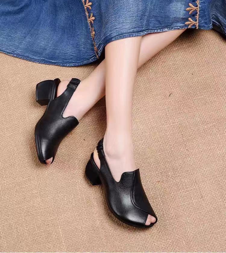 Zapatos de tacón de cuña con punta abierta