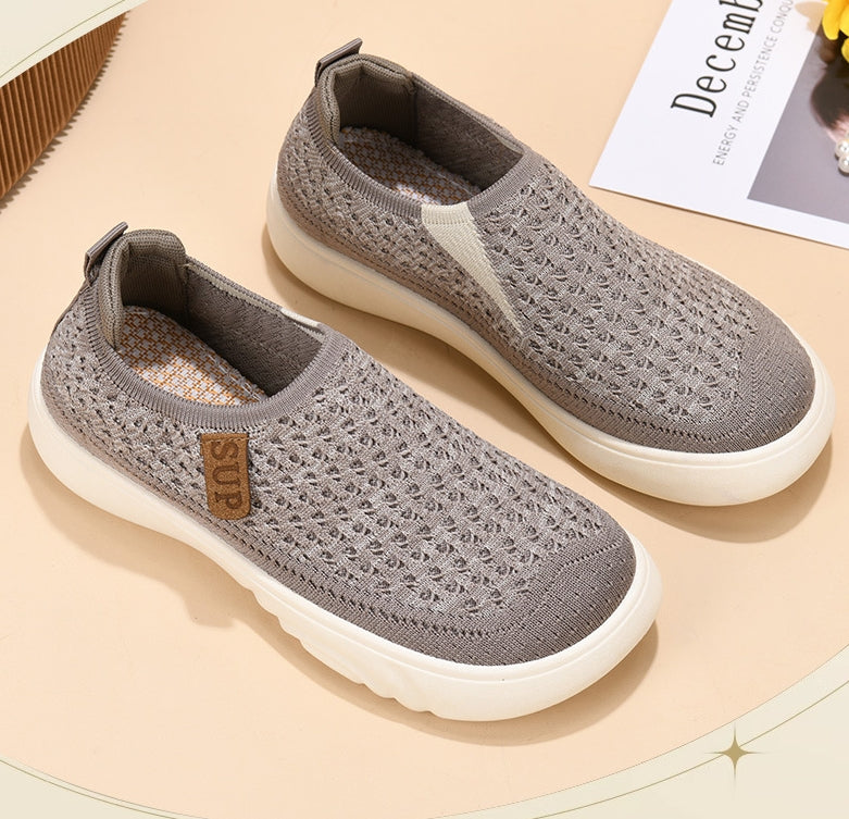 2025 nuevos zapatos de malla con suela blanda