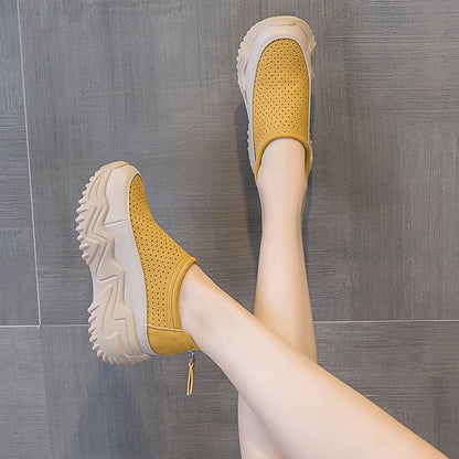 Zapatos casuales de verano con aumento de altura huecos