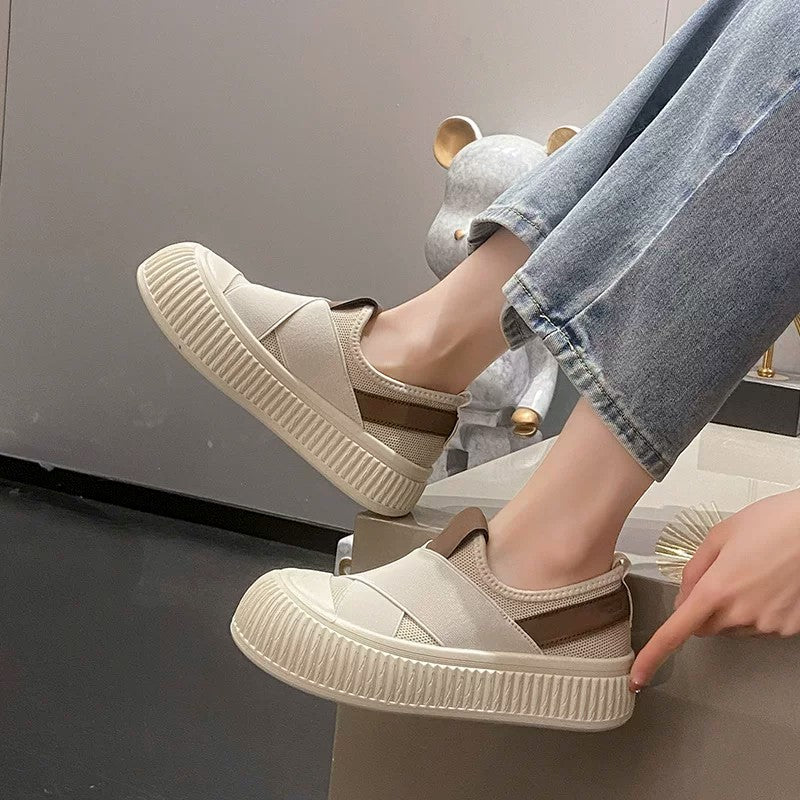 Zapatos planos nuevos de verano 2026, zapatillas deportivas antideslizantes de suela blanda, estilo slip-on