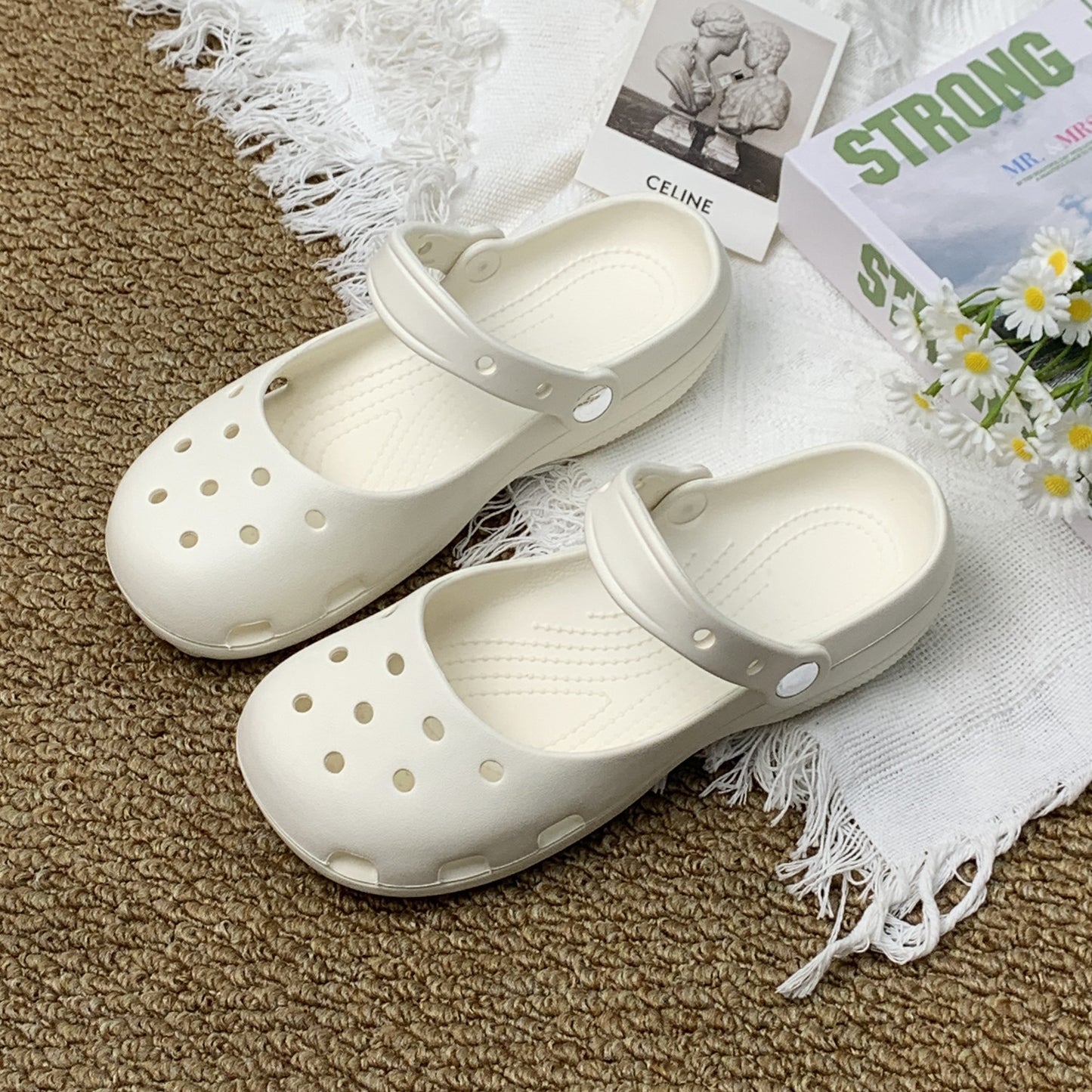 Zuecos de ballet transpirables para mujer, sandalias antideslizantes para el verano.