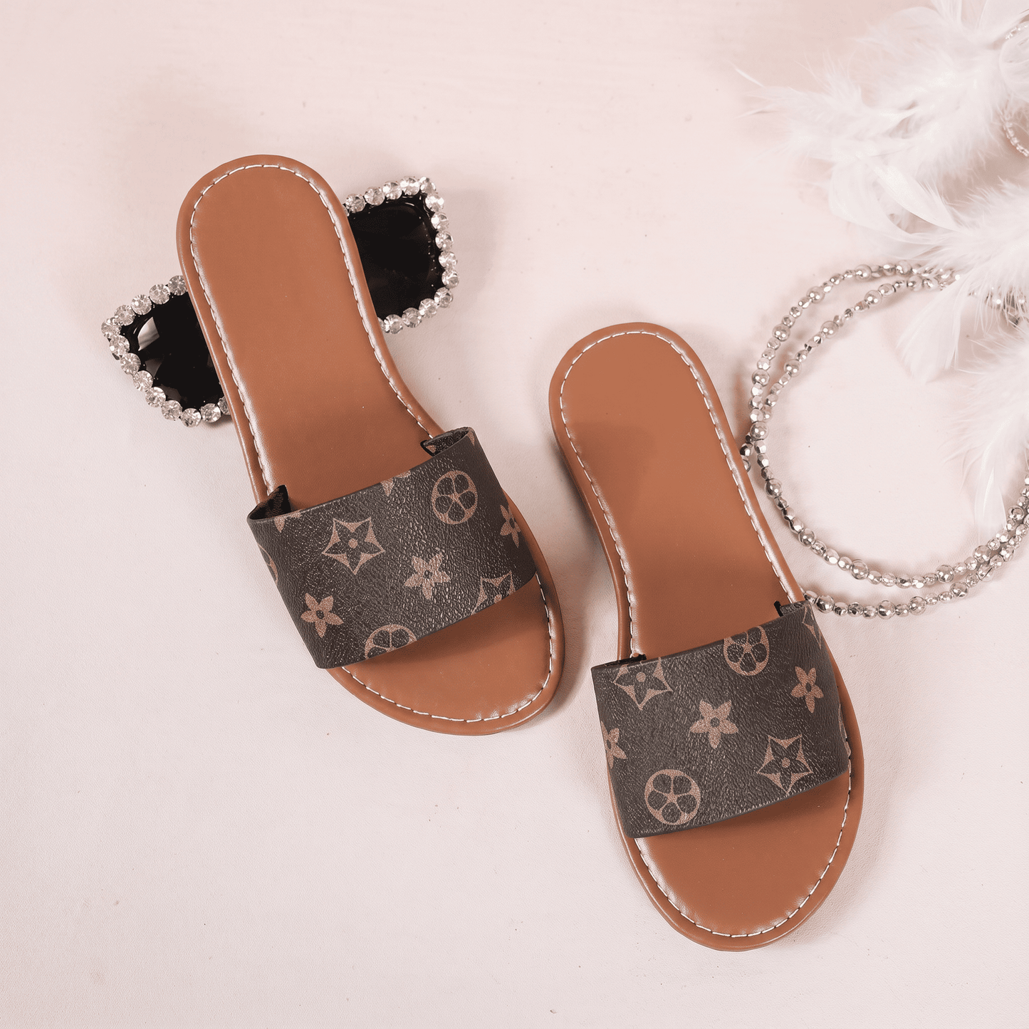 Sandalias planas para mujer, zapatos slip-on cómodos, chanclas de cuero PU
