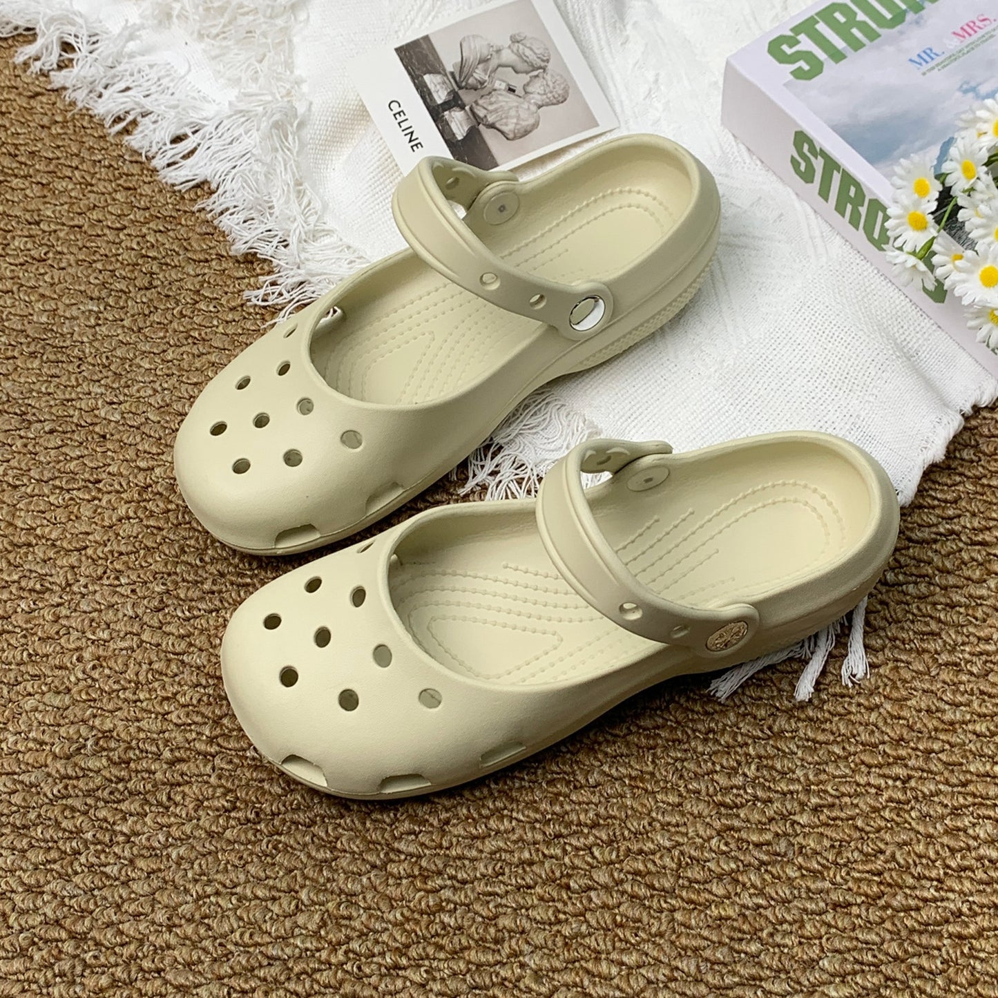 Zuecos de ballet transpirables para mujer, sandalias antideslizantes para el verano.