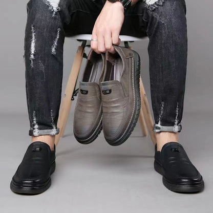 Zapatos casuales de piel suave para hombre