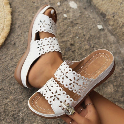 Sandalias de moda caladas de doble hilera de verano 2025