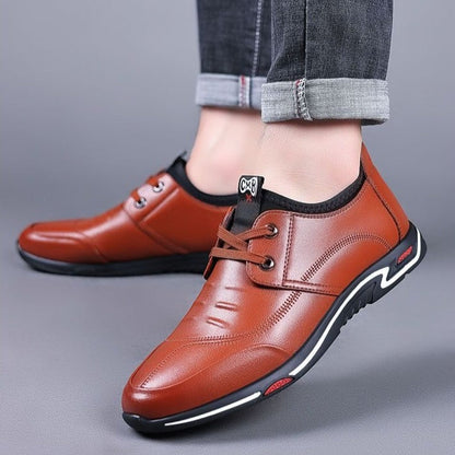 Zapatos casuales de cuero de tacón bajo para hombre