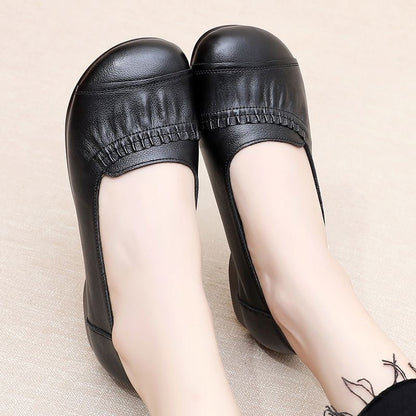 Zapatos planos ligeros de piel suave