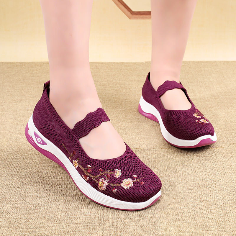 Zapatos de malla con cordones estampados