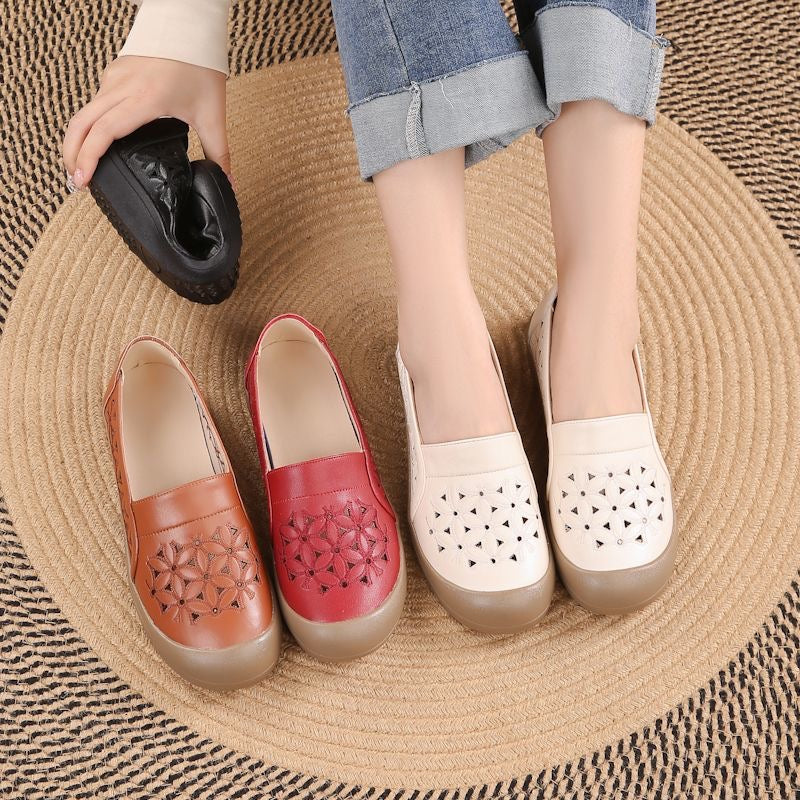 Zapatos planos calados y cómodos