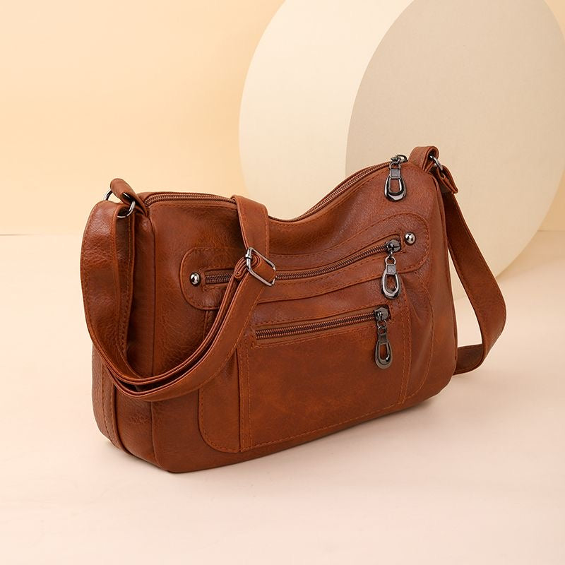 Bolso vintage de piel suave con textura