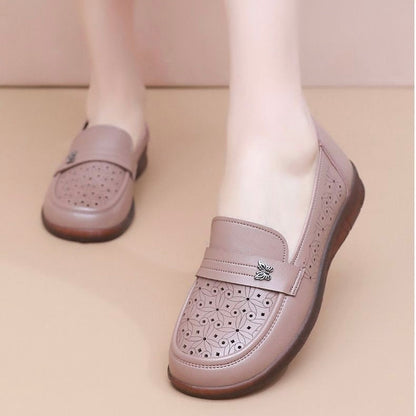 Zapatos de cuero cómodos con suela blanda