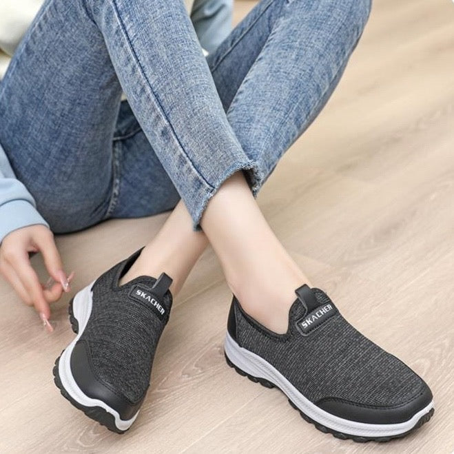 Zapatos para caminar de suela blanda antideslizantes