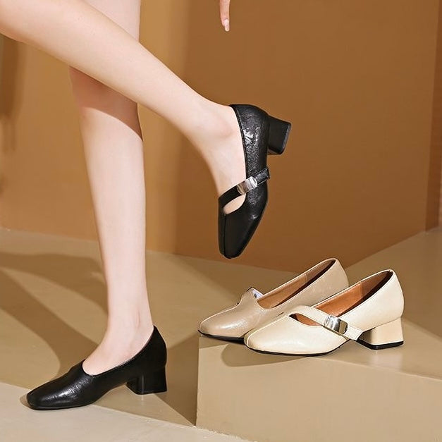 Zapatos de piel con tacón grueso y punta cuadrada