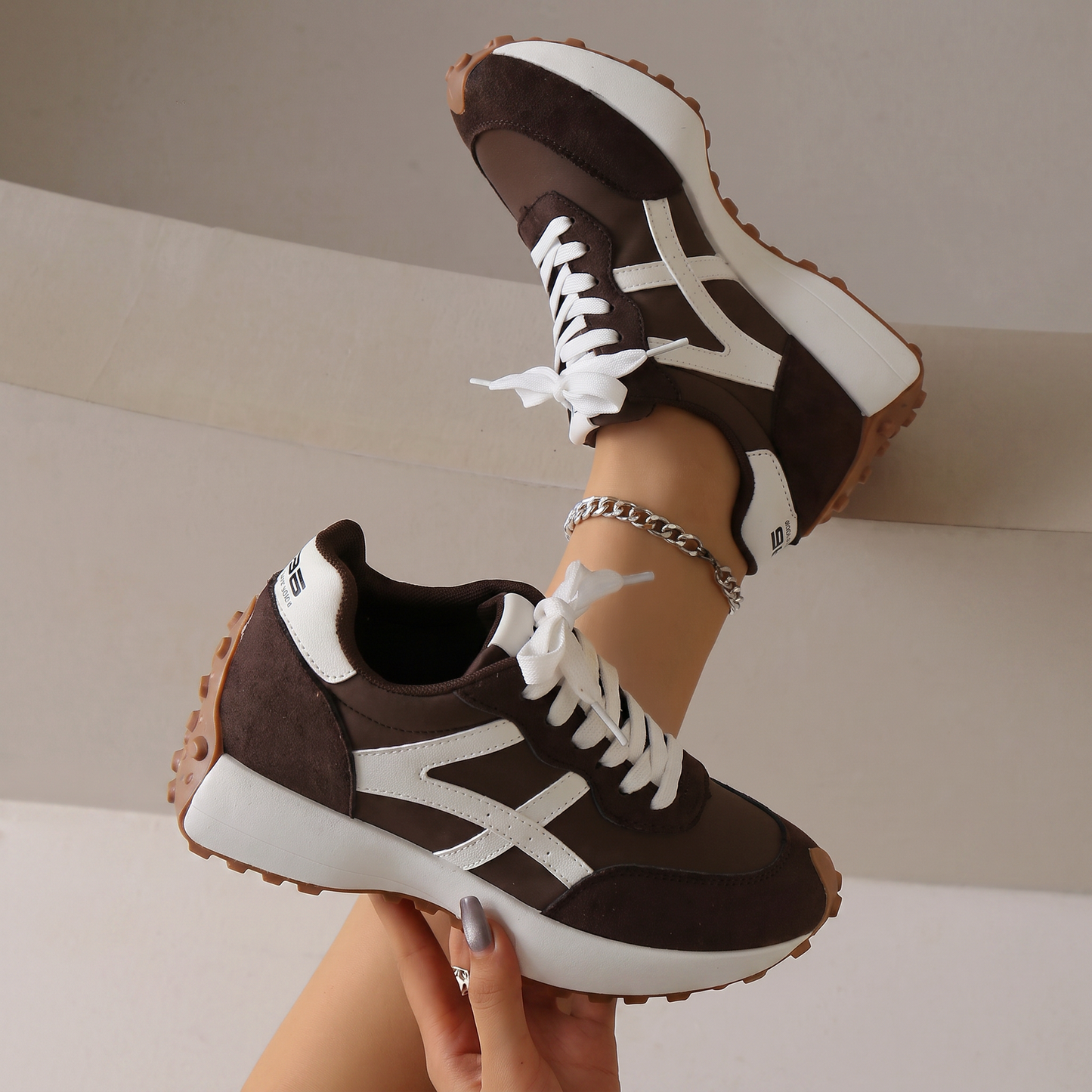2026 Nuevos Zapatos Deportivos de Suela Gruesa para Mujer