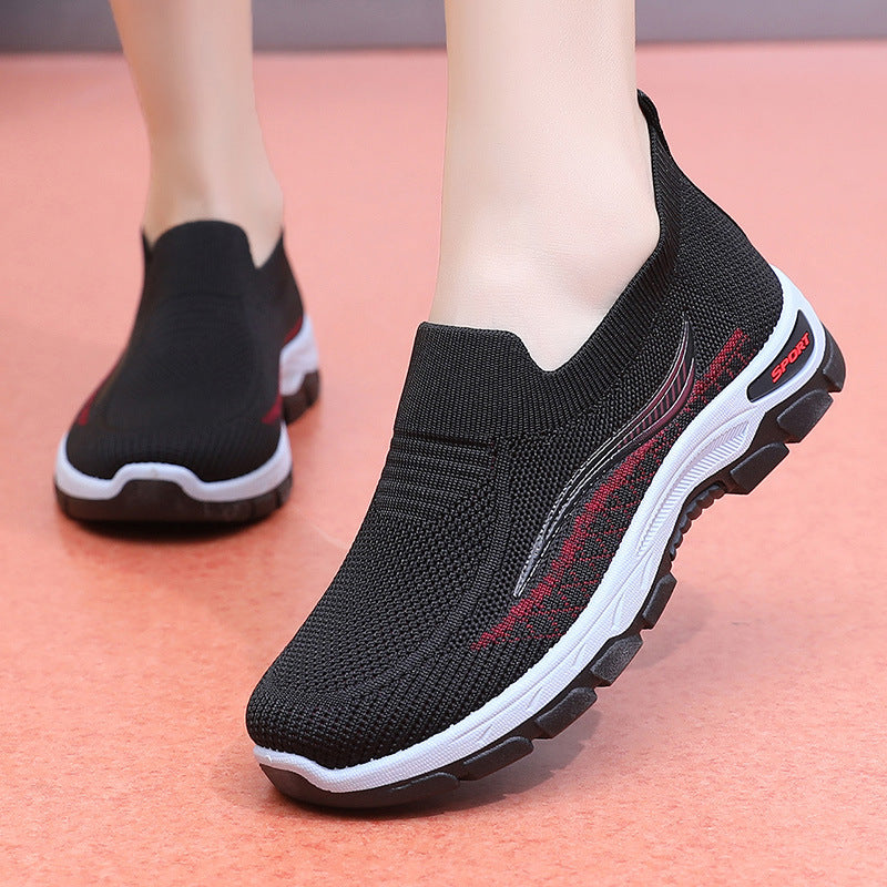 Zapatos de malla de punto transpirables y cómodos.