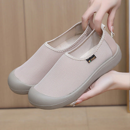 Zapatos de malla transpirable y suave