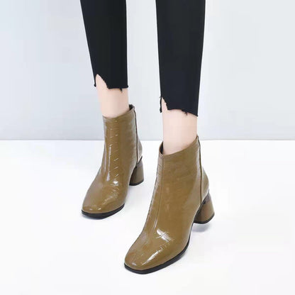 Botines de Mujer con Tacón Bajo y Diseño Croco