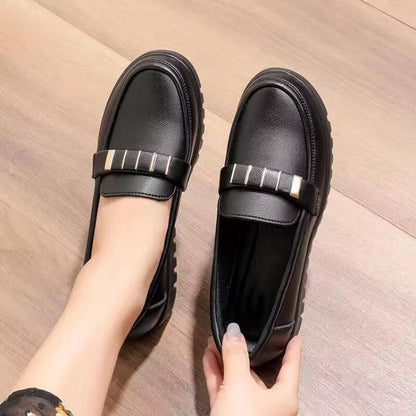 Zapatos de madre de cuatro piezas con punta redonda
