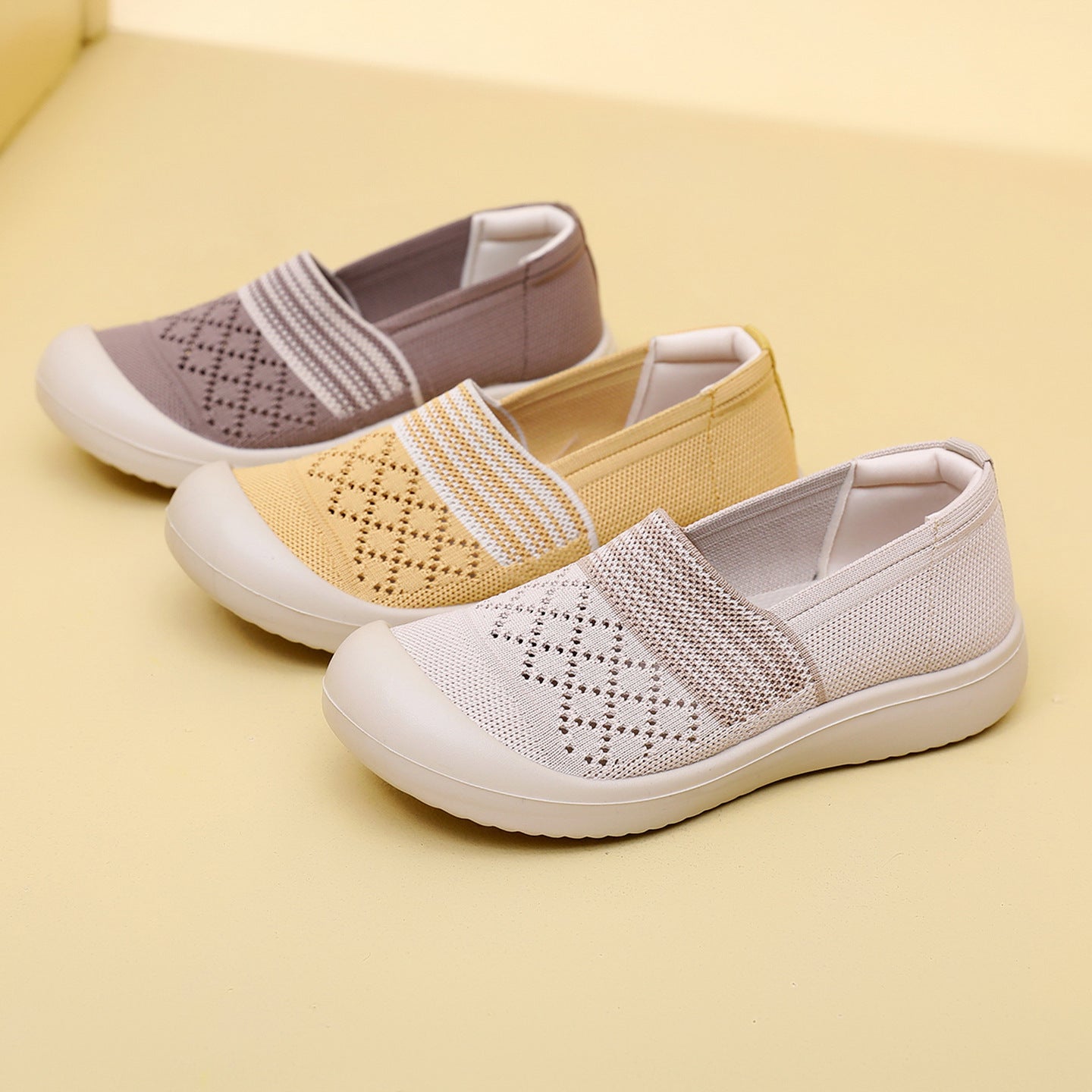Zapatos mujer slip on malla ligera