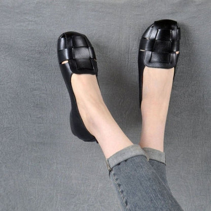 Zapatos de piel tejida suave