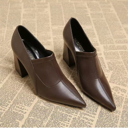 2026 Primavera Nuevos zapatos de tacón alto de punta fina y escote bajo