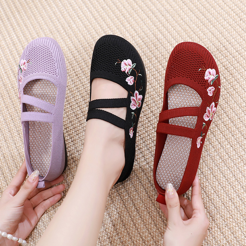 Zapatos de malla con doble tira bordada