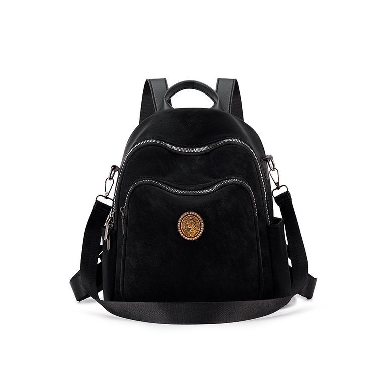 Nueva mochila femenina elegante y versátil.