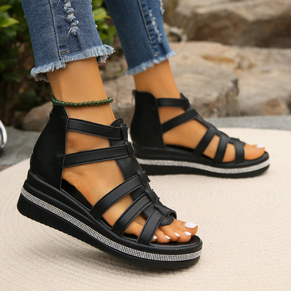 Sandalias de plataforma de piel suave con pedrería