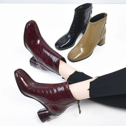 Botines de Mujer con Tacón Bajo y Diseño Croco