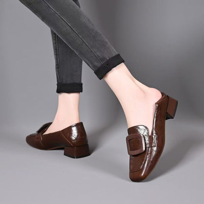 Zapatos de cuero de estilo británico retro con puntera cuadrada