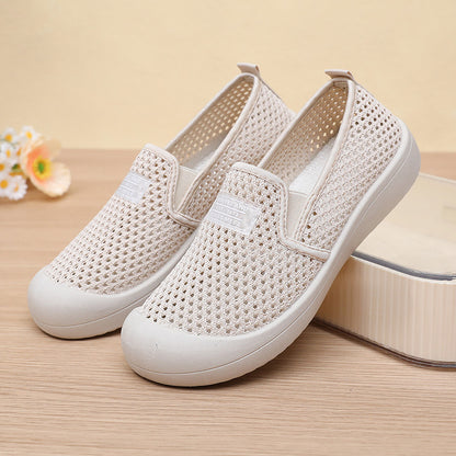 Zapatos de malla con agujeros grandes