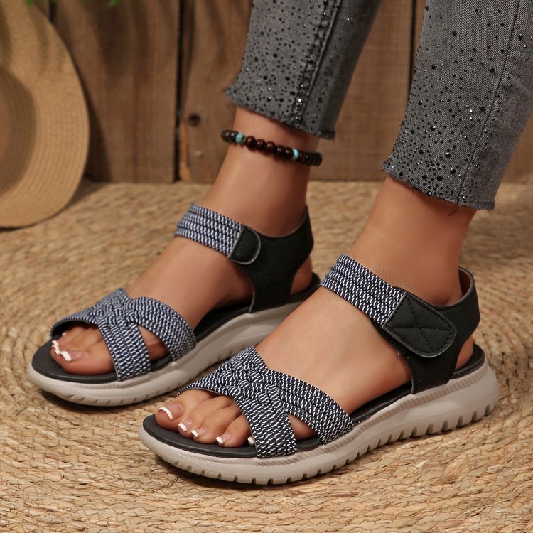 Sandalias con cierre de velcro